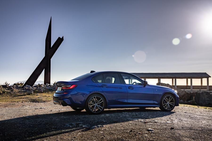  BMW 320d M Sport xDrive (G20) 2019 года  (UK) (фото 20 из 40)